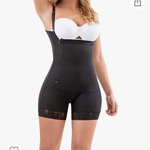 NWT BodyShaper ButtLift Bodysuit